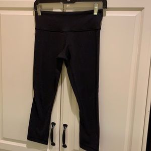 Lulu lemon workout capris